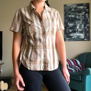 Kuhl Snap Button Up Plaid Shirt. Floral Embroidery. Country Club Core Aesthetic